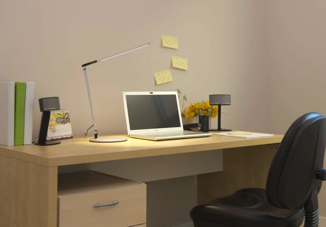 Z-Bar Solo Mini LED Desk Lamp - Image 9