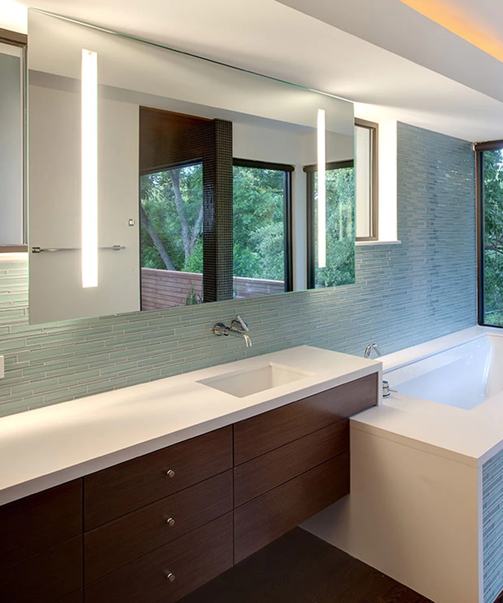 Fusion Rectangle Lighted Mirror - Image 7