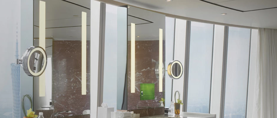 Fusion Lighted Mirror With TV - Image 4